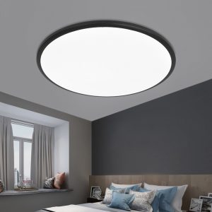 The chandelier in the restaurant is modern and minimalist